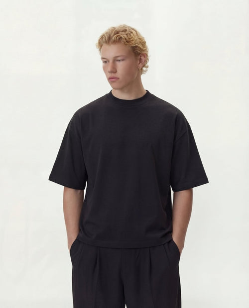 Black Heavy Crop Tee - Revivo Avenue